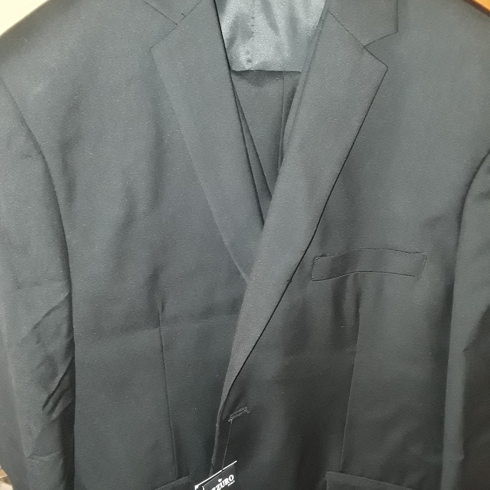 Azure Italy mens suite 3 piece brand new